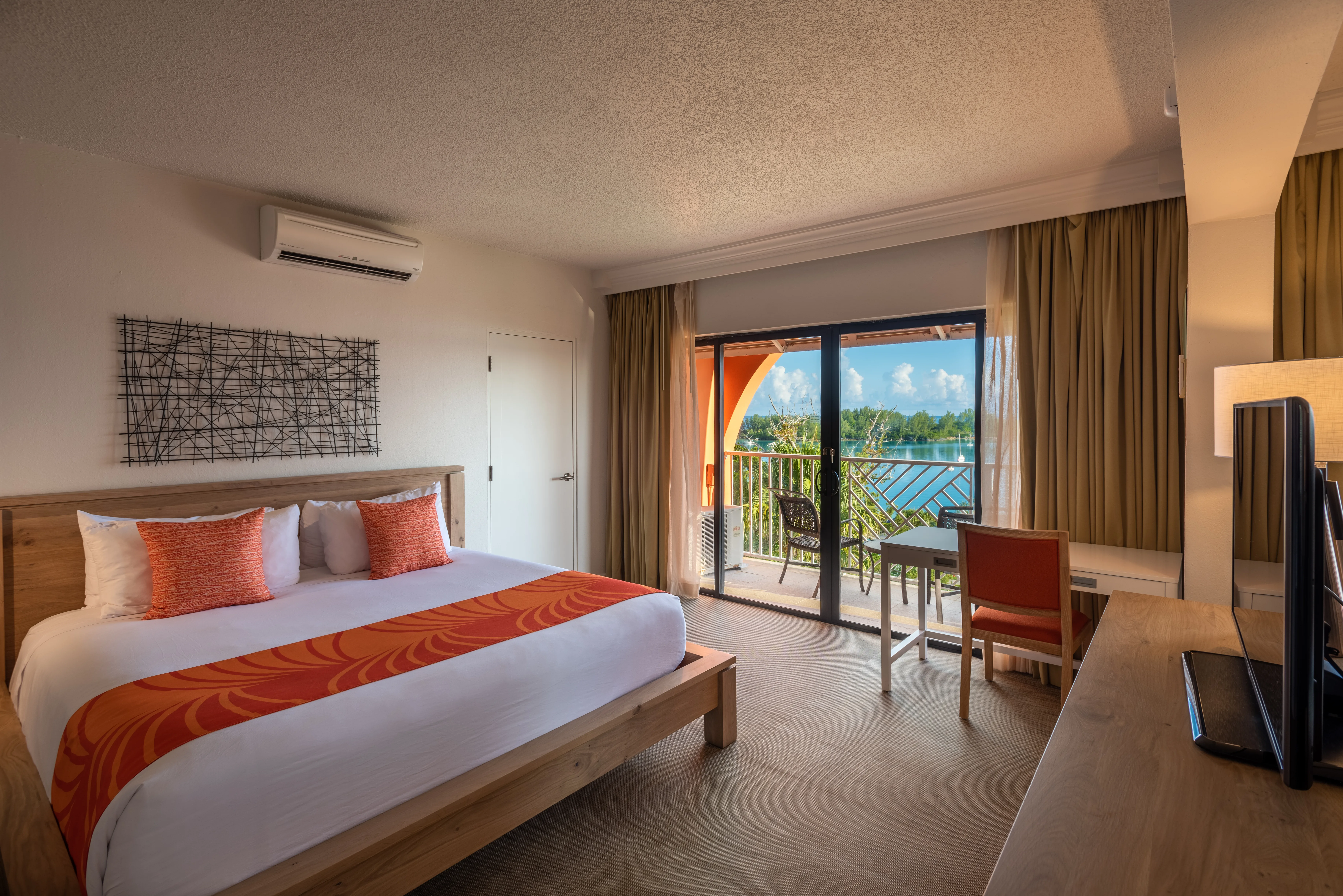 Grotto Bay Beach Resort 6